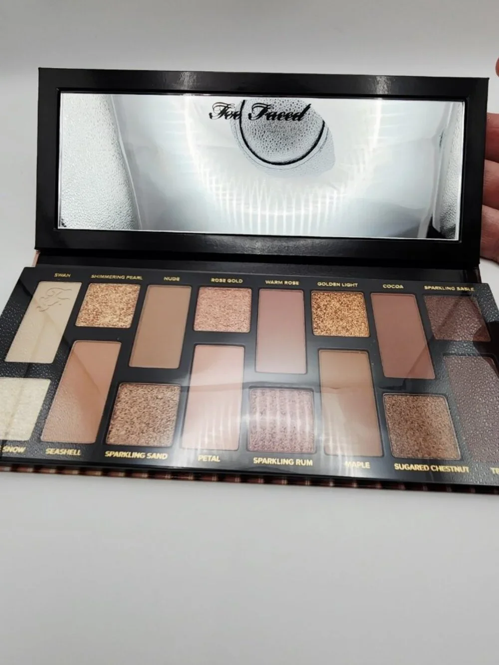 Too Faced Born This Way The Natural Nudes Eyeshadow Palette 16 Colors